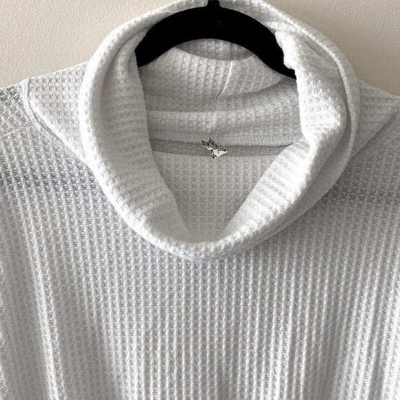 Free People Intimately Feel It In Thermal Bodysuit - Picture 8 of 13